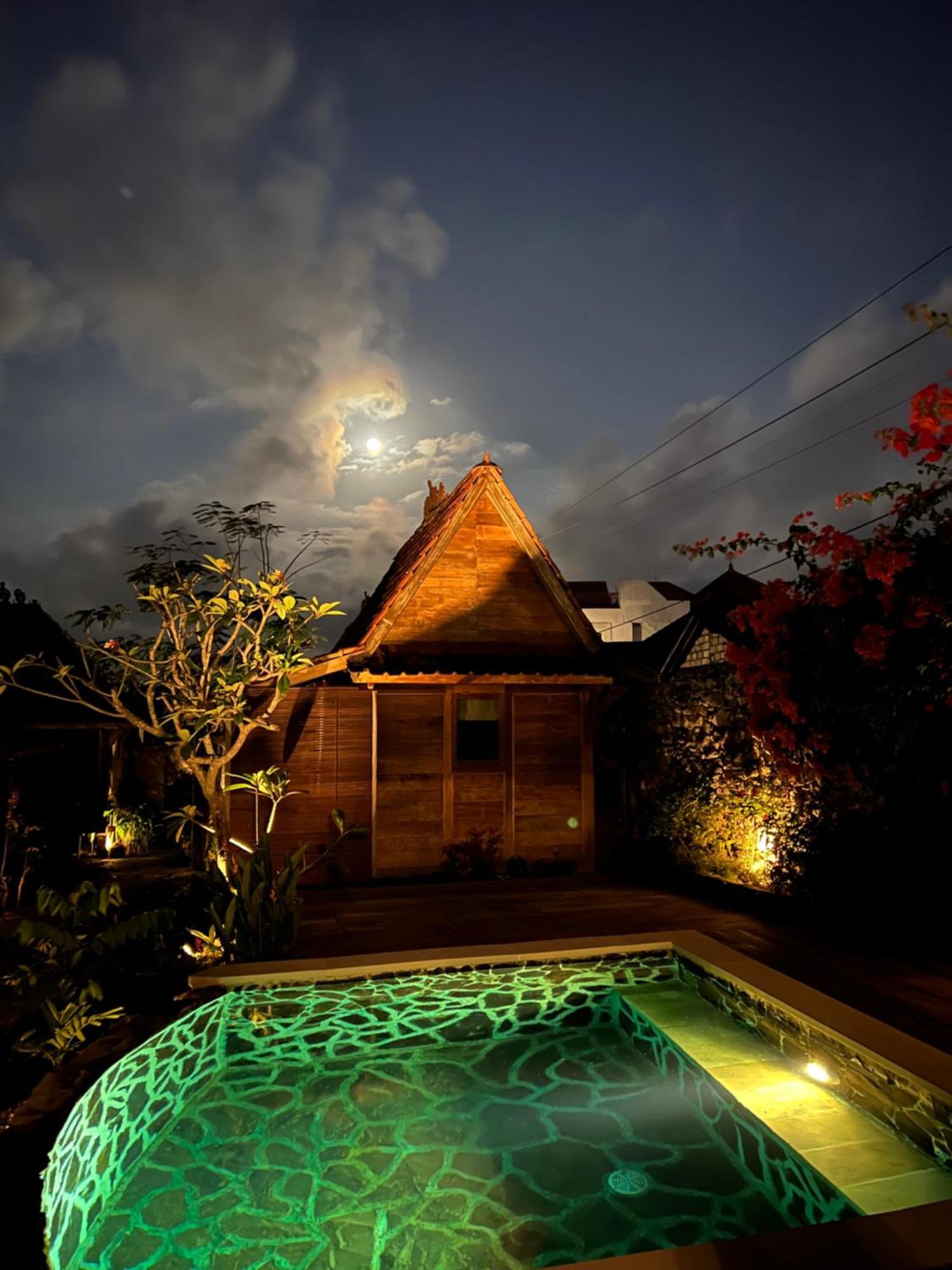 Pinokkio B&B Restaurant Ungasan  Ngoại thất bức ảnh