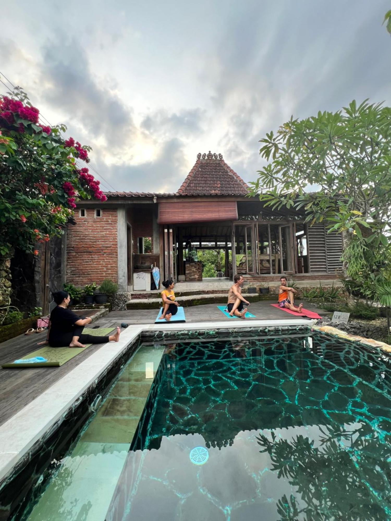Pinokkio B&B Restaurant Ungasan  Ngoại thất bức ảnh
